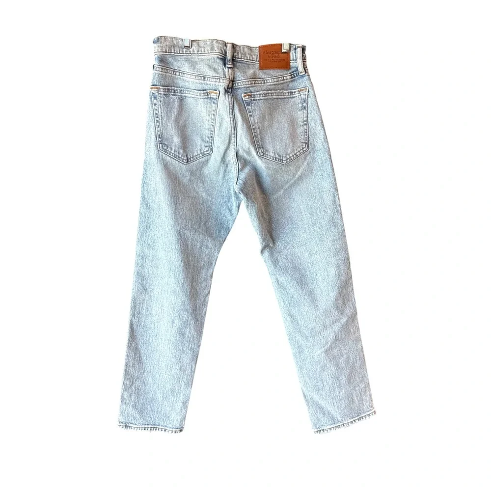 Abercrombie Fitch 90s Straight Jeans Womens 28 x 28 Light Wash New With Tags